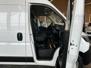 Fiat Ducato Hochr.-Kasten 35 140 L2H2 *Kamera*