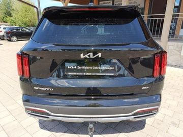 KIA Sorento - 8