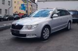 Skoda Superb Combi Elegance 4x4*Pano*AHK*Navi*PDC* - Skoda Superb aus 2011: Kombi