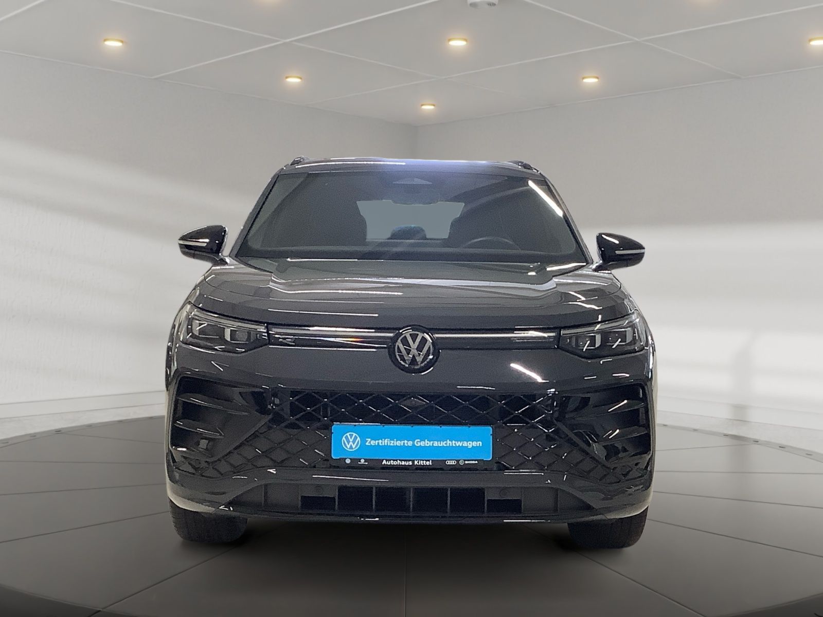 Tayron R-Line Black Style 1,5 l eHybrid 110 kW /