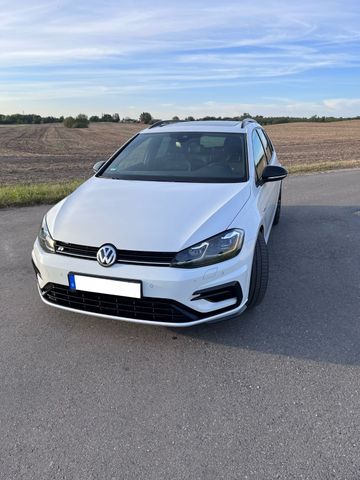 Volkswagen Golf 2.0 TSI OPF DSG 4MOTION R Variant R