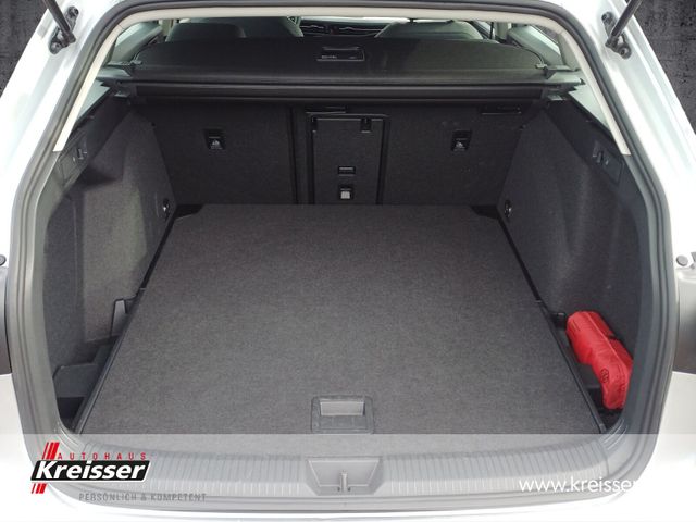 Golf Variant 1.5 eTSI Life AHK/LED/NAVI/SHZ/ACC