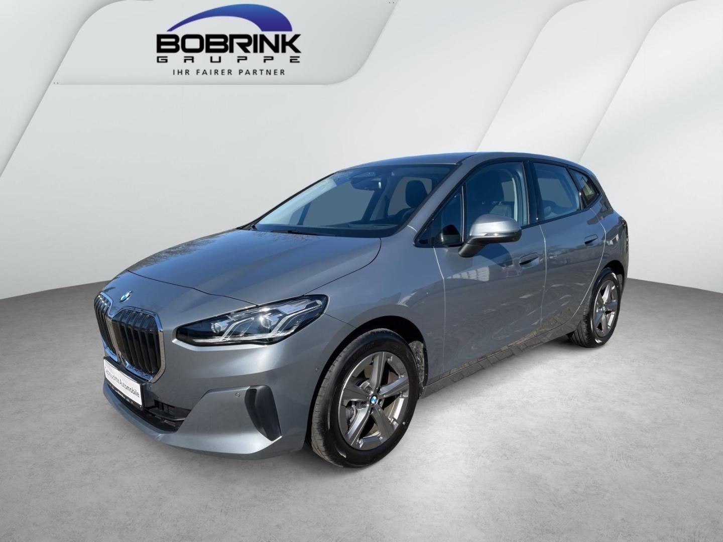 BMW 220 Active Tourer i AHK HUD Kof.zug LKHZ Par.Ass