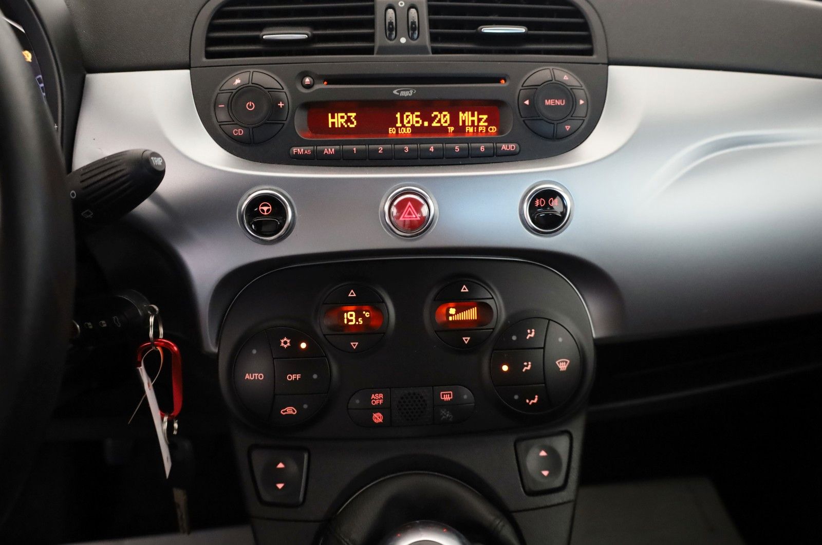 Fahrzeugabbildung Fiat 500 S Limited Edition Sport Paket Klimaautomatik