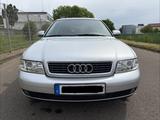 Audi A4 1.6 Avant 2. Hand, 110 Tkm, TÜV NEU, Gepflegt - aus 2000: Kombi