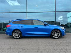 Fahrzeugabbildung Ford Focus Turnier 1.5 EcoBlue ST-Line Temp SHZ Navi