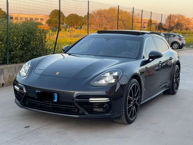 Porsche Panamera 4.0 Turbo Sport Turismo