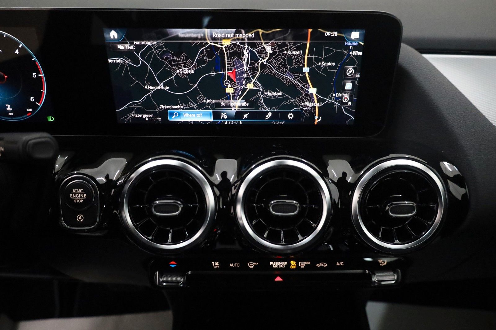 Fahrzeugabbildung Mercedes-Benz GLA 200 d, Style T.Leder,Navi,LED,SH,Kamera,DAB