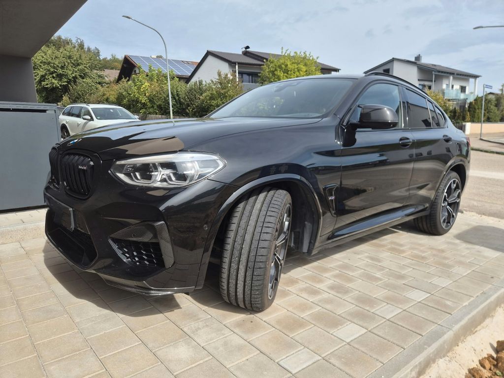 Image of BMW X4 M