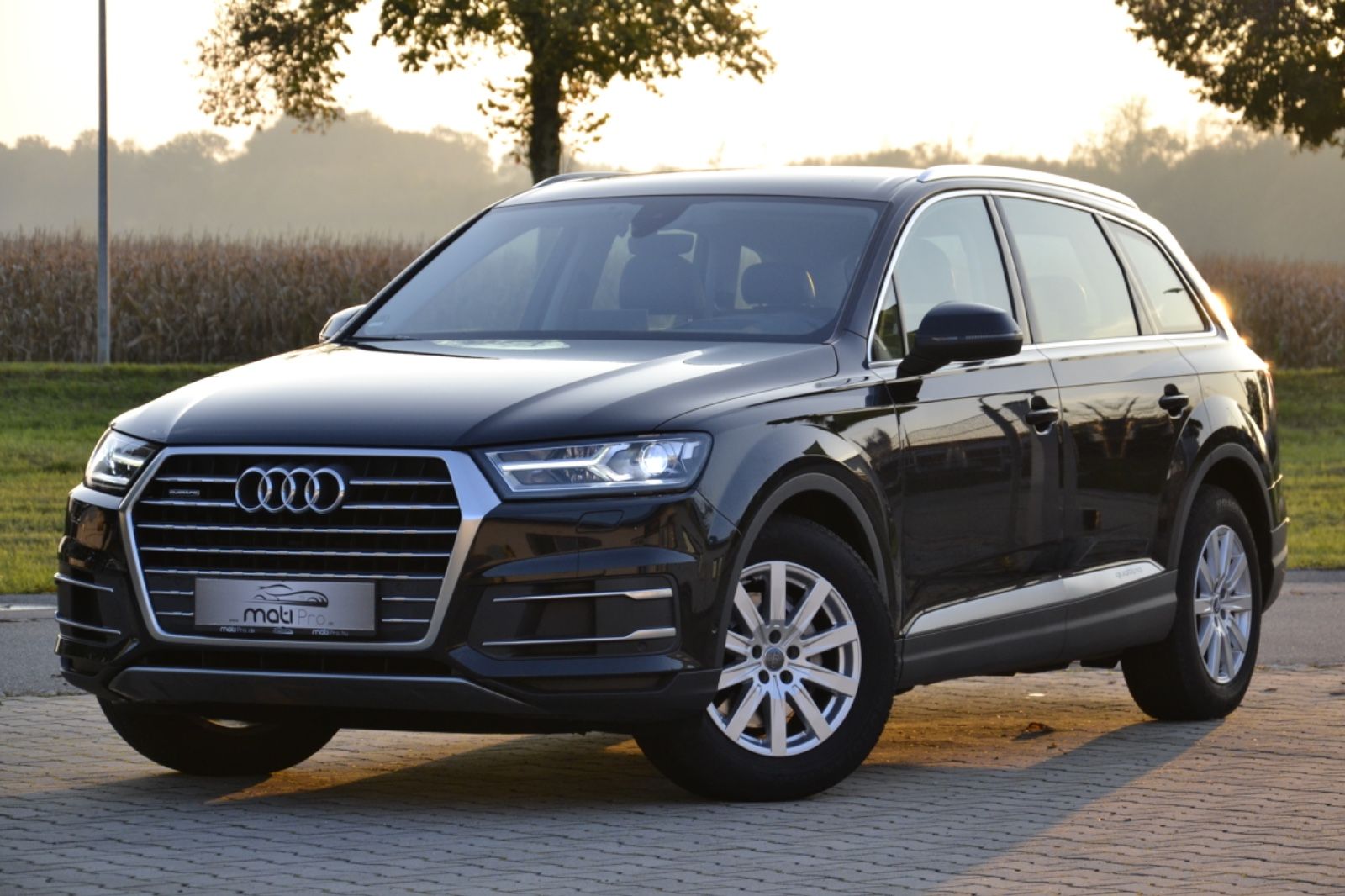AUDI Q7 3.0 TDI quattro*HUD*SOFTCLOSE*CAM*AHK*LED*NAV