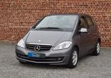 Mercedes-Benz A 160 AUTOMATIK KLIMA NAVI TEMPOMAT ALUFELGEN - Gebrauchtwagen mit Automatik bis 2.000 Euro
