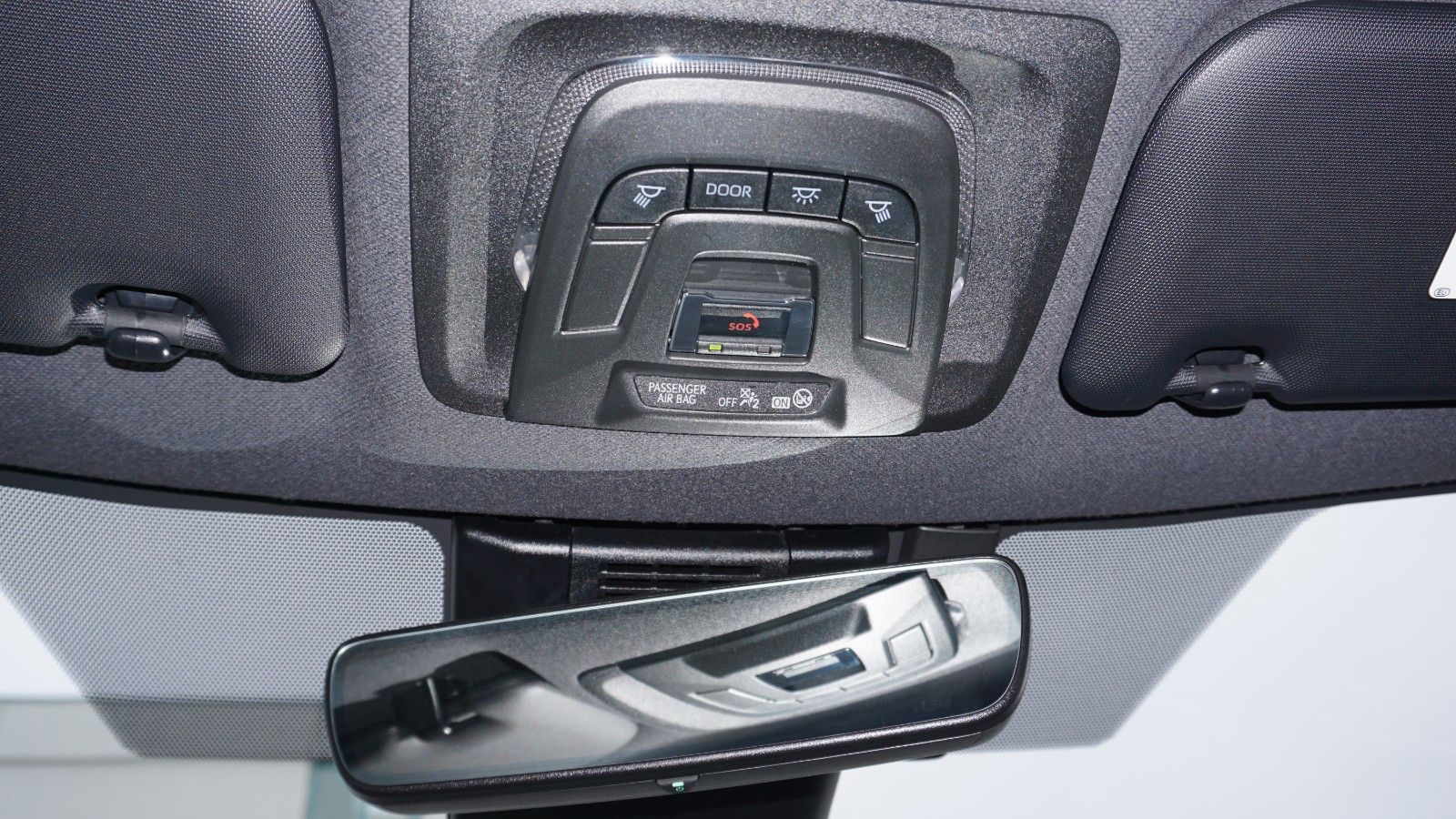 Fahrzeugabbildung Toyota Corolla Hybrid Lounge, Navi, LED, Kamera,Head Up