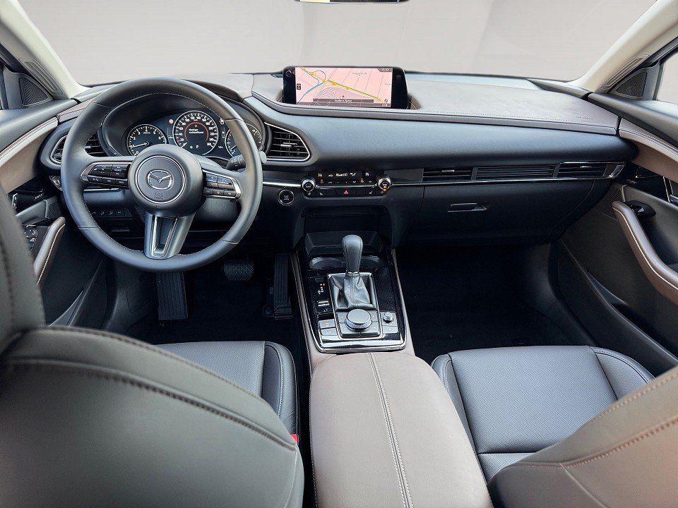 Fahrzeugabbildung Mazda CX-30 X 2.0i 186PS A/T AWD Takumi BLOP