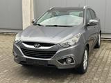 Hyundai ix35 Style 2WD/Panorama/Navi/Kamera/Leder/4XSHZ - Hyundai ix35 in Düsseldorf