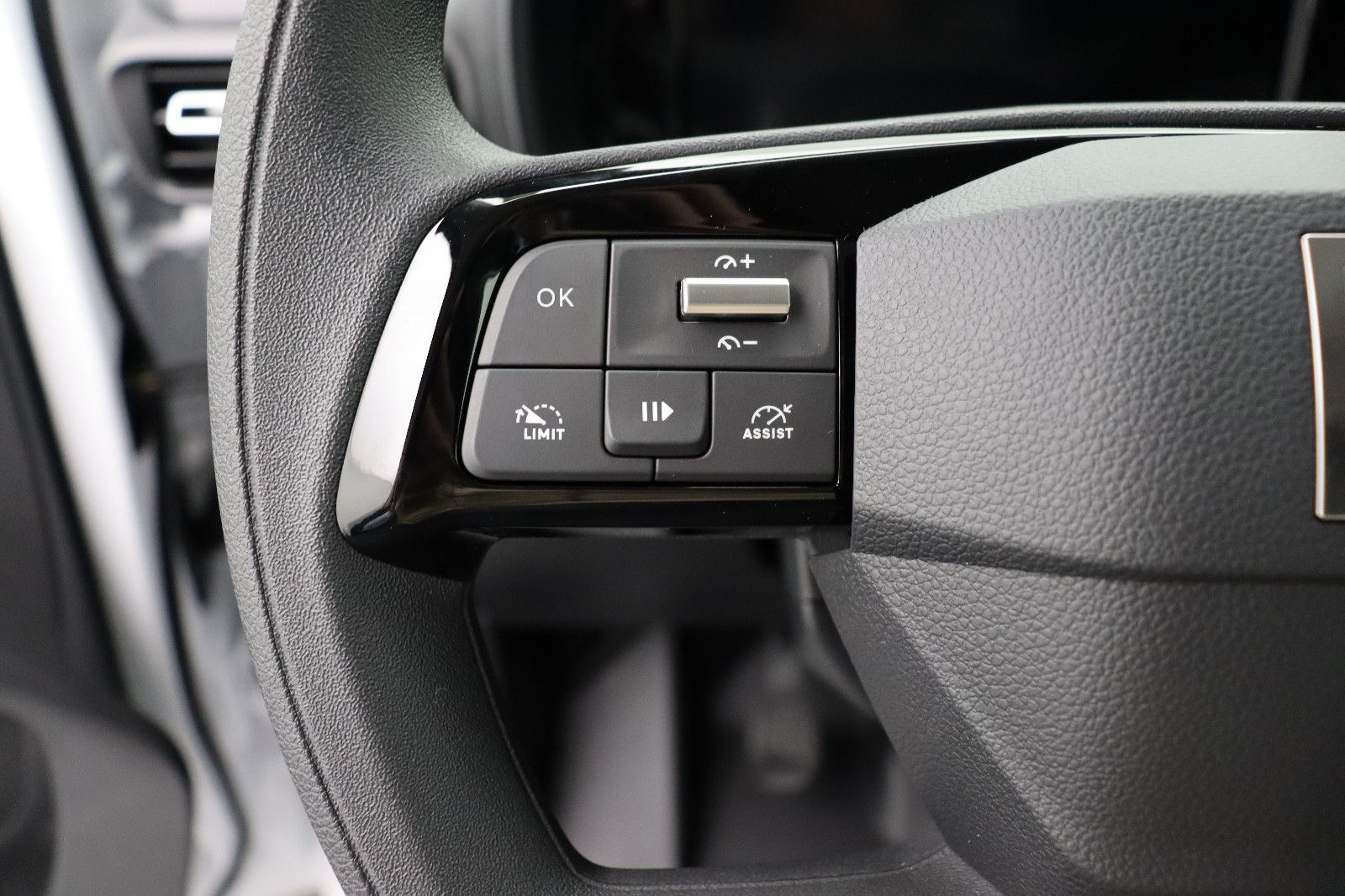 Fahrzeugabbildung Fiat Doblo Kastenwagen L2 1.5 BlueHDi 75 kW MT6