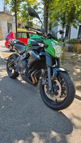 Kawasaki ER6N - Kawasaki Motorräder in Dresden