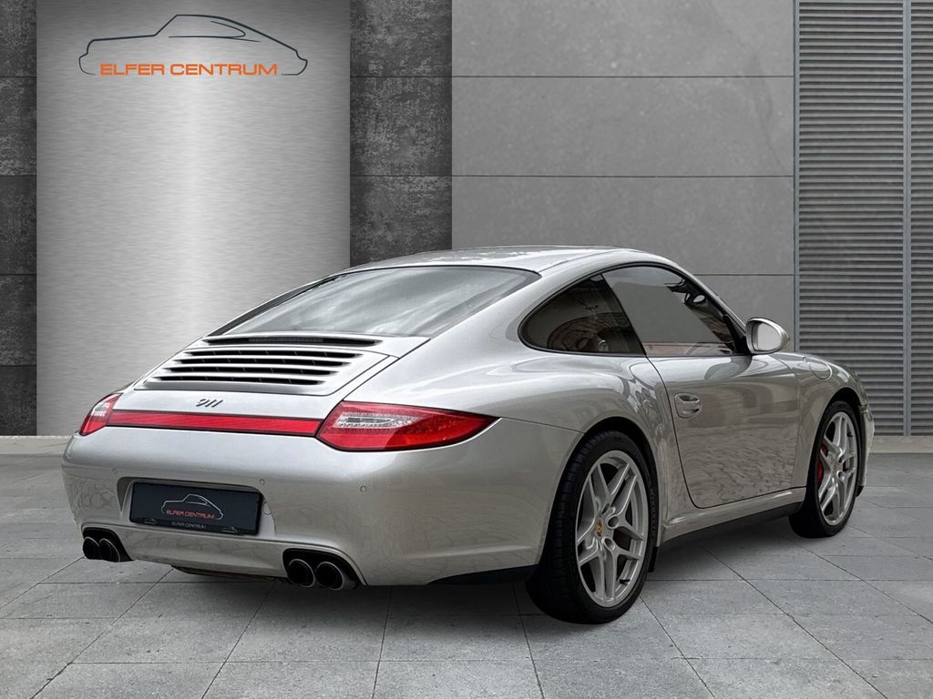 PORSCHE 997 2010