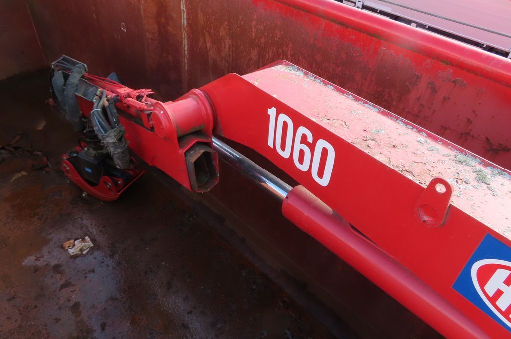 Fahrzeugabbildung Andere Krancontainer HMF 1063