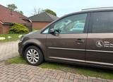 Volkswagen Behinderten-Pkw - : Limousine, Pkw