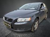 Volvo V50 Kombi 2.0 Momentum - Volvo V50: 2.0