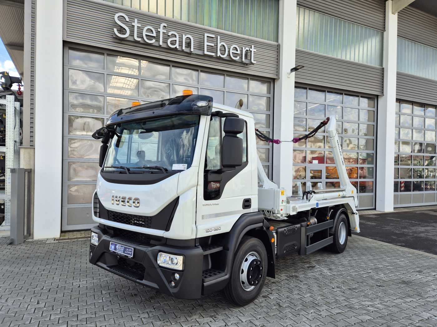 Fahrzeugabbildung Iveco Eurocargo ML160E32/P Meiller AK 10. T Funk AHK