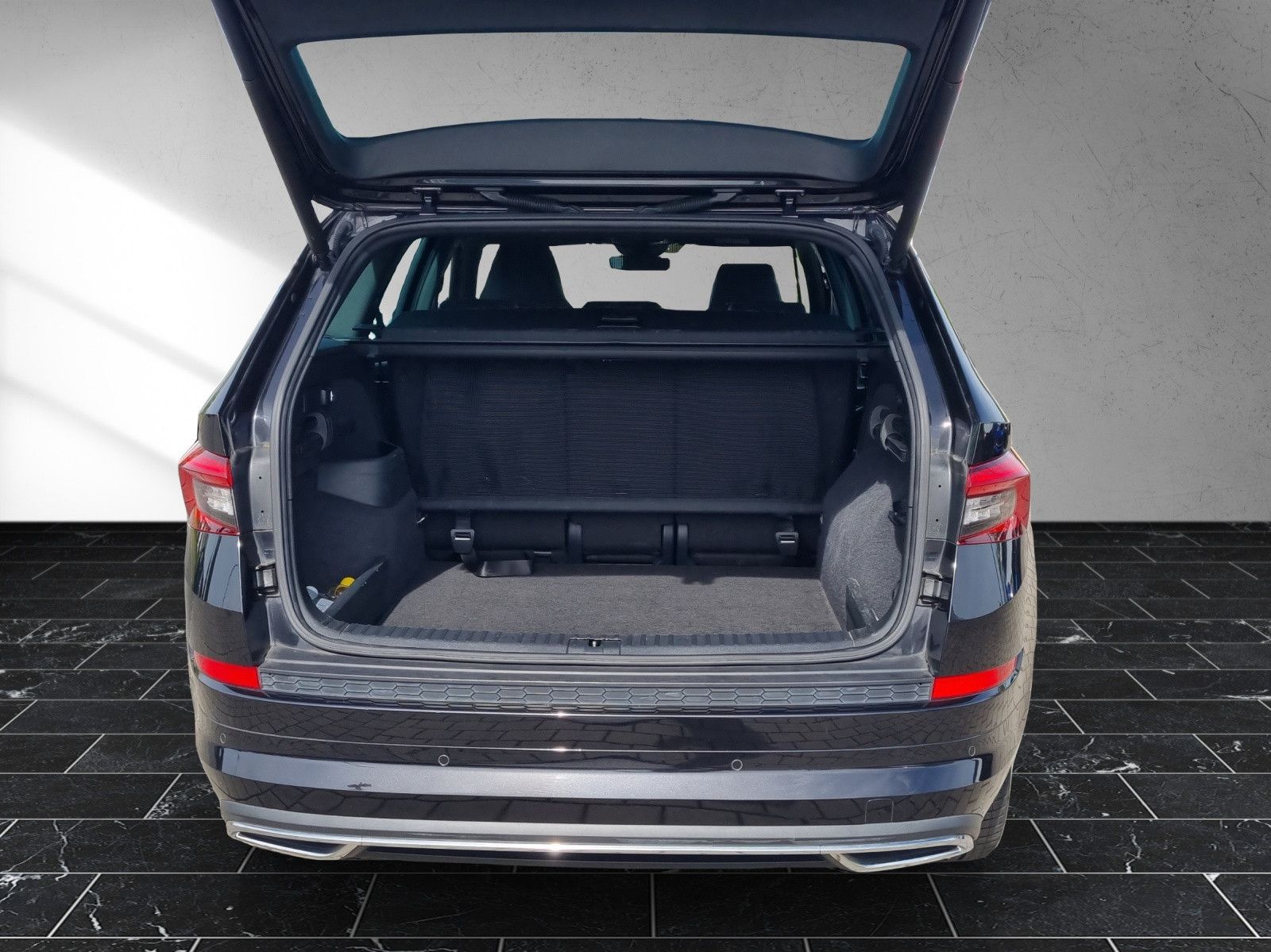 Fahrzeugabbildung SKODA Kodiaq Sportline 4x4 2,0 TSI DSG Navi ACC 360°