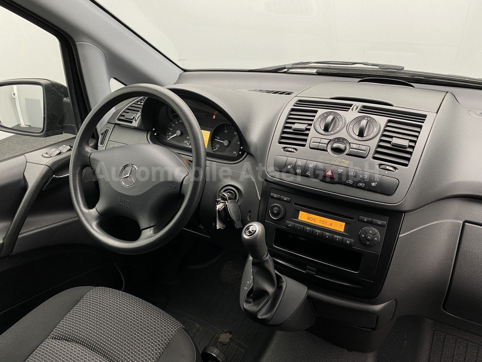 Fahrzeugabbildung Mercedes-Benz Vito Tourer kompakt 116 CDI Aut. *1.HAND* 5002