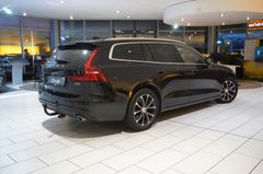 Fahrzeugabbildung Volvo V60 D3 Momentum Pro LED/NAVI/SHZ/AHK/PDC/CAM/DAB