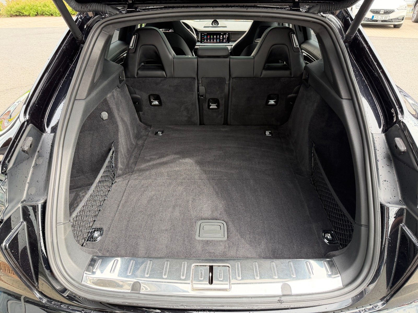 Fahrzeugabbildung Porsche Panamera Sport Turismo GTS CARBON/BOSE/STDH/21"