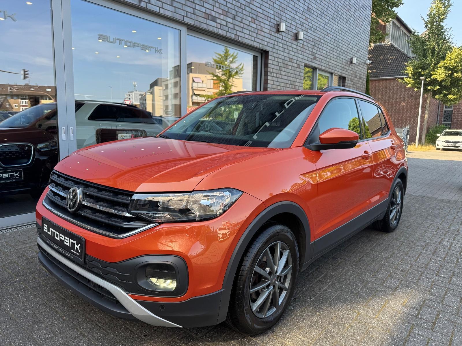 Volkswagen T-Cross 1.0TSI Life ACC LANE AppConnect Totw AHK