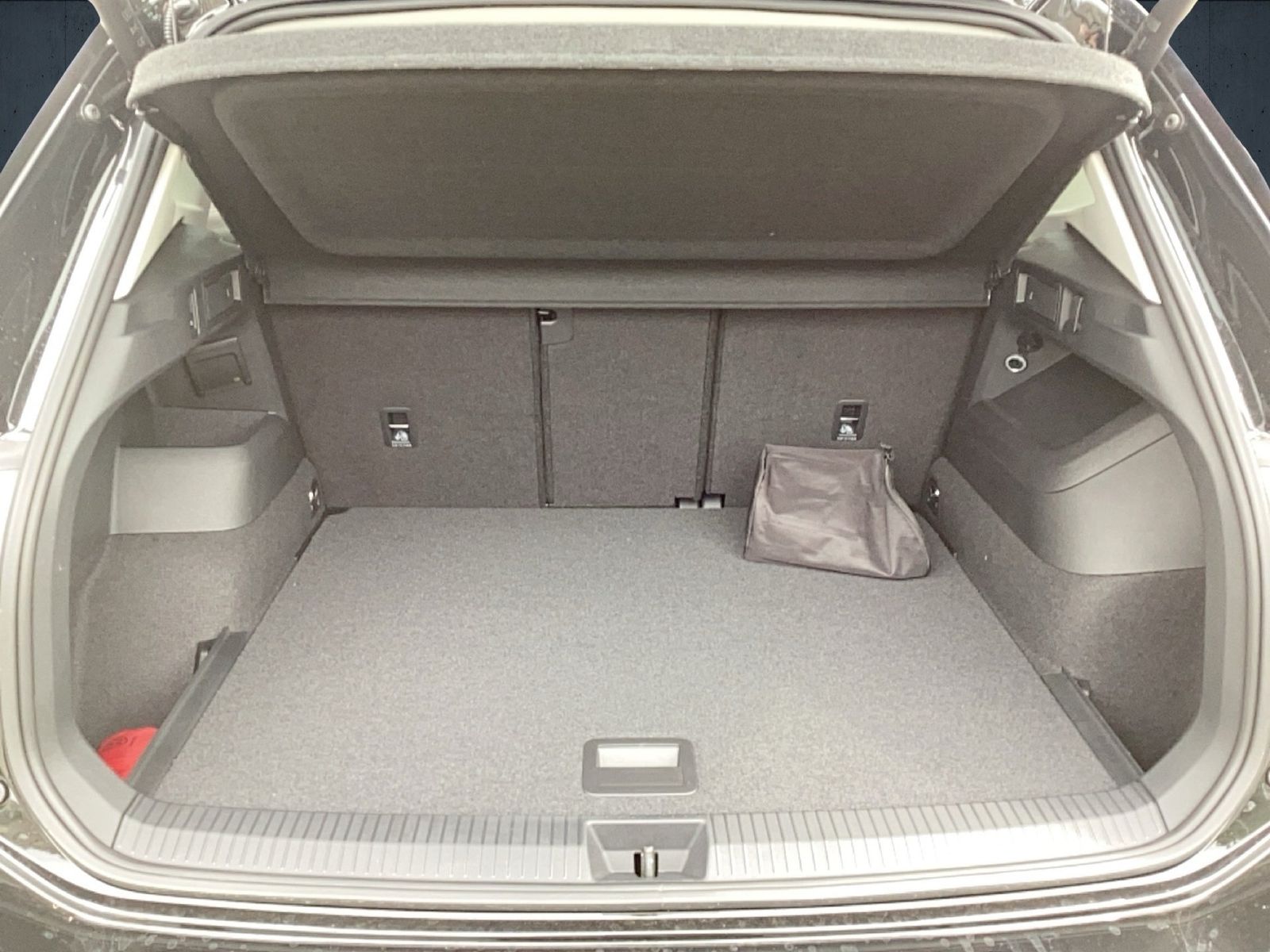 Volkswagen Tiguan - Bild 13