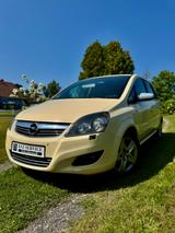 Opel Zafira B Design Edition