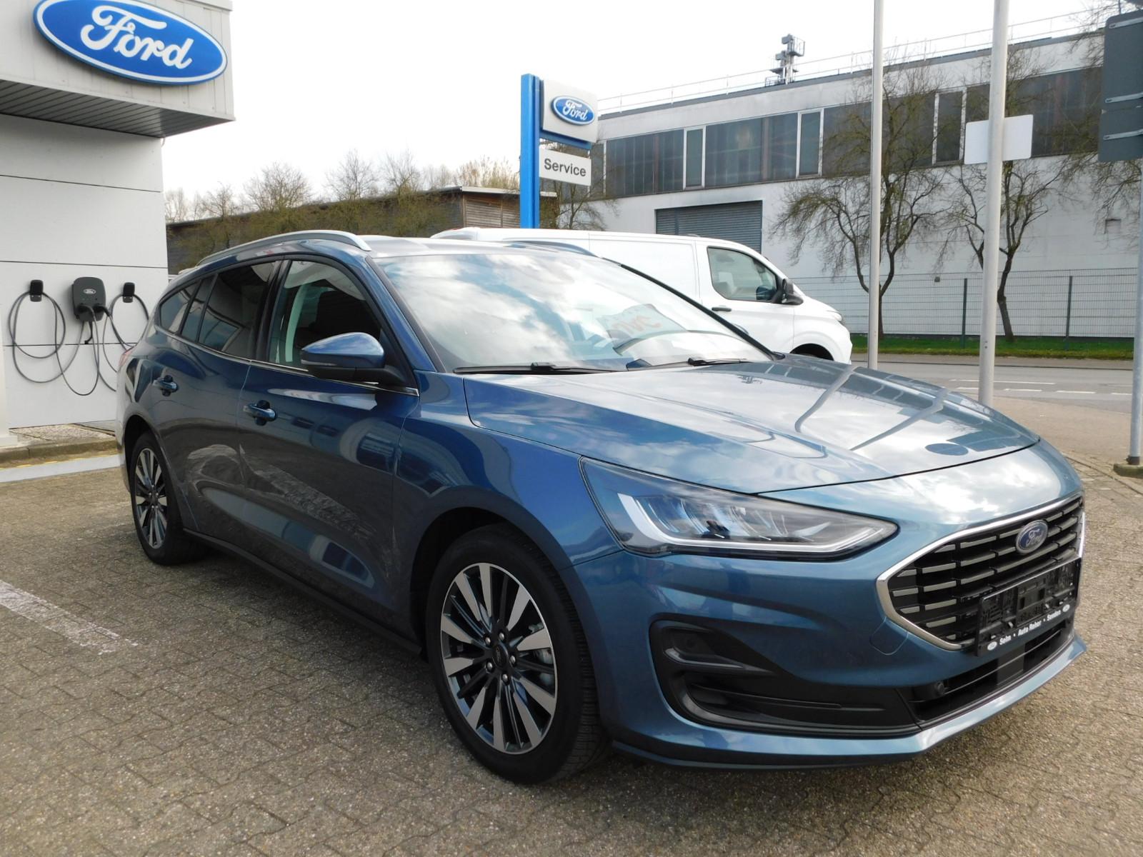 Ford Focus Turnier Titanium X Automatik