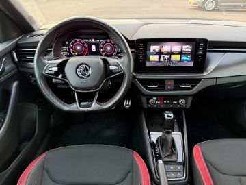 Skoda Scala Monte Carlo+AHK+LED+Pano+App+4xShz