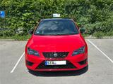 Seat Leon CUPRA 290 - 1. Hand - Voll - rote Seat Leon