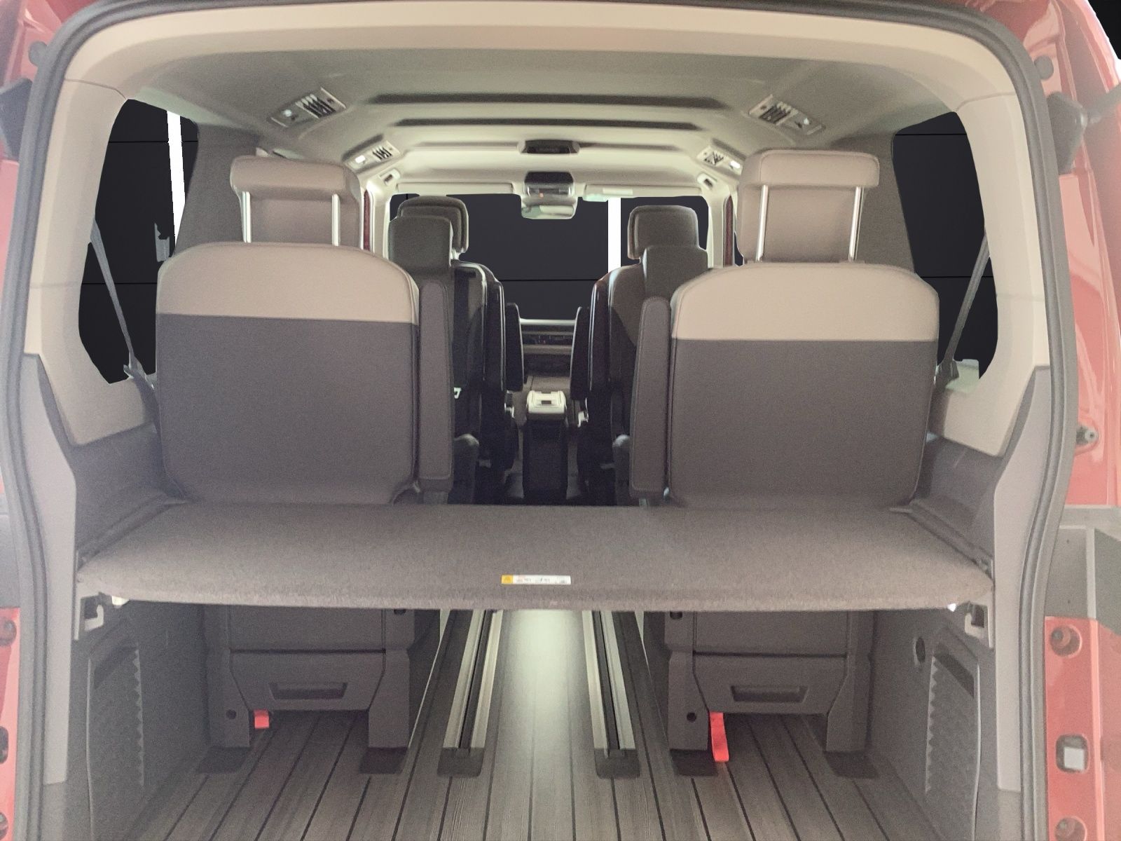 Fahrzeugabbildung Volkswagen T7 Multivan TDI Life LR 7- DSG 6 SITZ. DSG SITZH