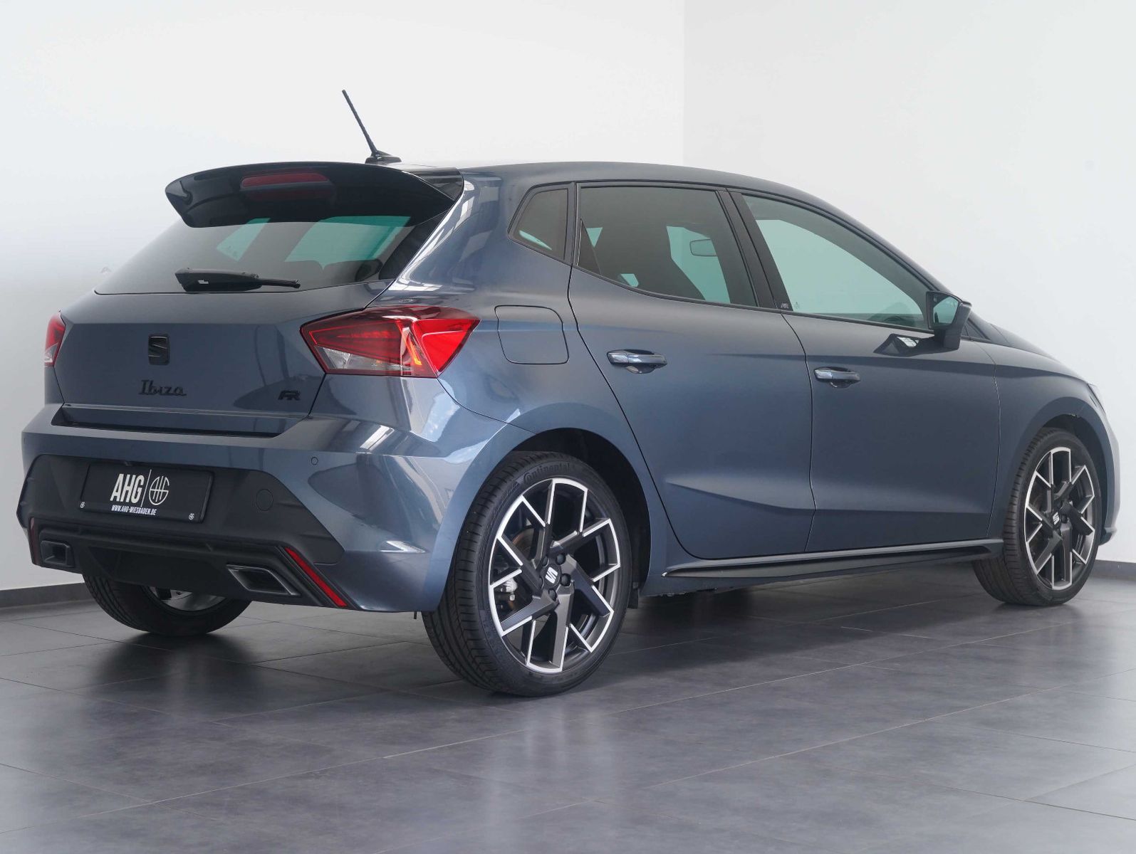 Fahrzeugabbildung SEAT Ibiza 1.0 TSI 85 kW FR Black Edition