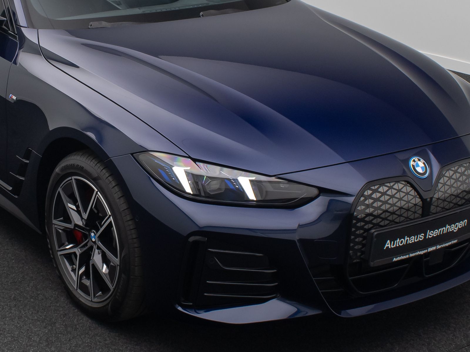 Fahrzeugabbildung BMW i4 eD40 Gran Coupe M Sport Pro 360°DAB Alarm HUD