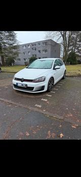 Volkswagen Golf 7 GTI Performance/digital Tacho/HG Motorspo - Volkswagen Golf: GTI Motor