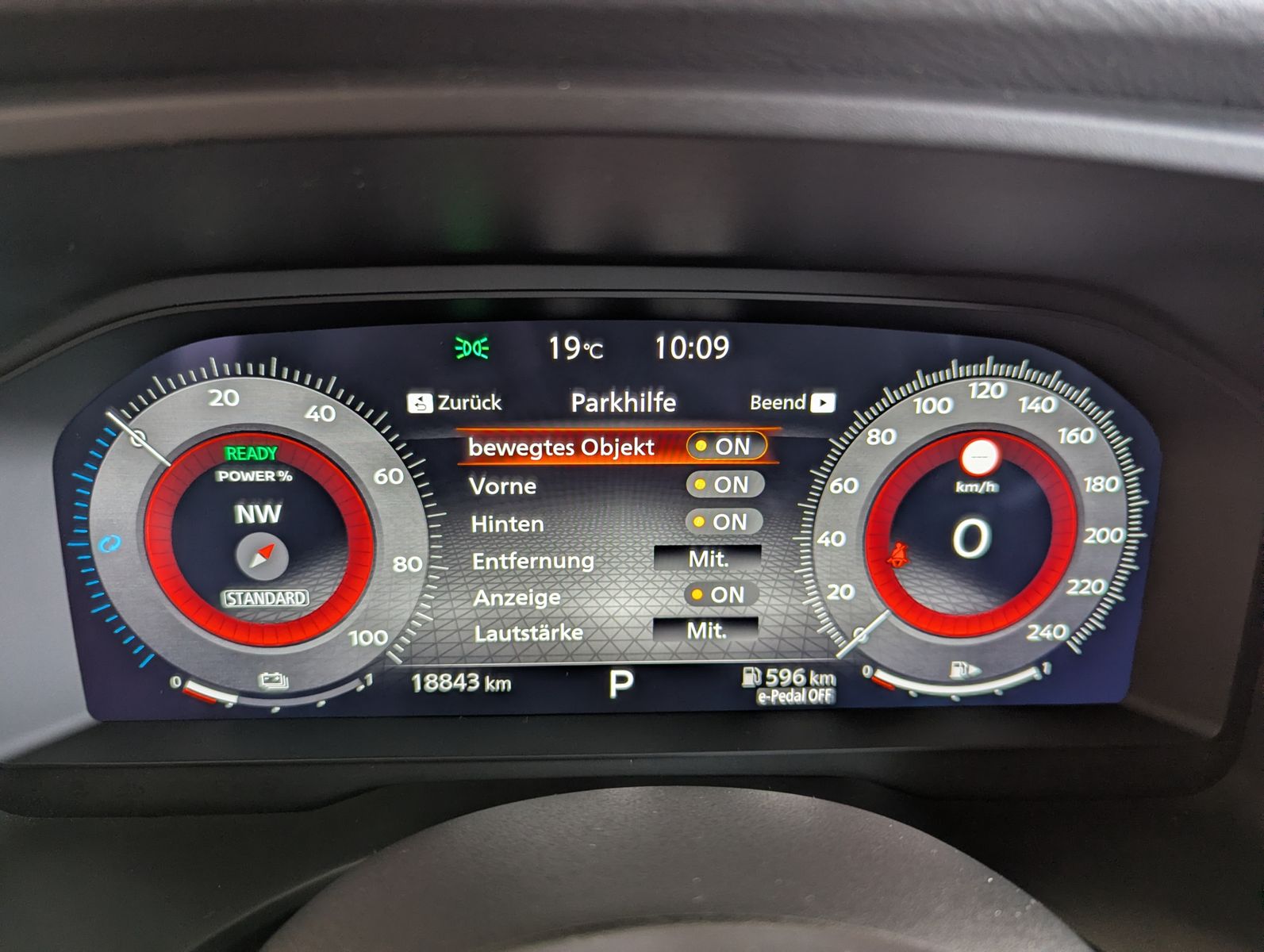 Fahrzeugabbildung Nissan X-Trail 1.5 e-Power N-Connecta ACC 360 Navi 12"