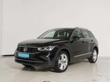 Volkswagen Tiguan 2.0 TDI 4Mot. Move DSG AHK/Matrix/P-Dach - Volkswagen Tiguan: Automatik