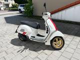 Vespa GTS 300 Sixtees