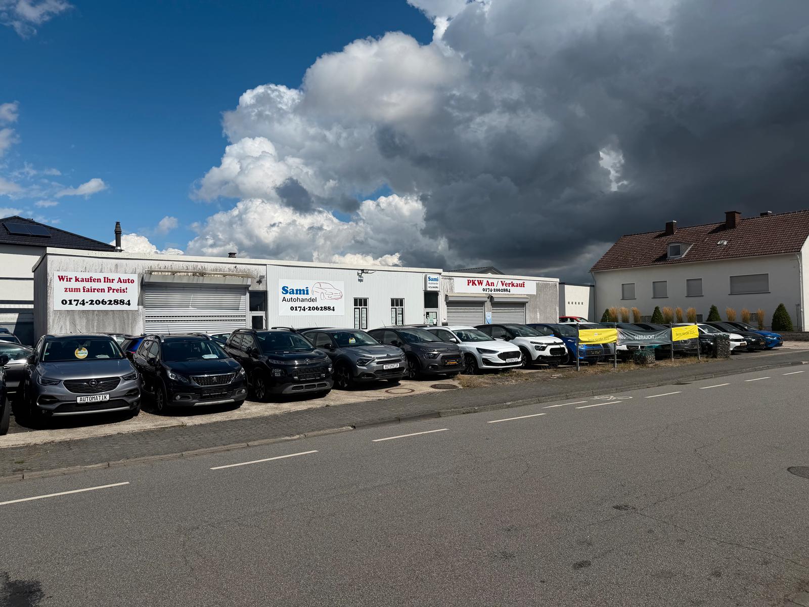 showroom-image-bottom
