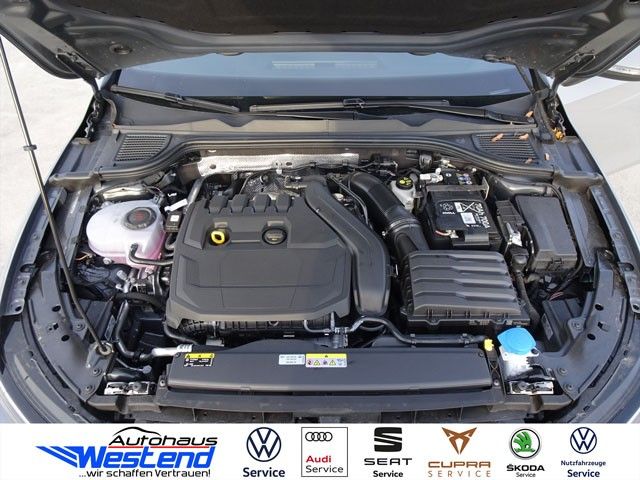 Fahrzeugabbildung Volkswagen Golf Variant Life 1.5 eTSI 110kW DSG Navi LED AH