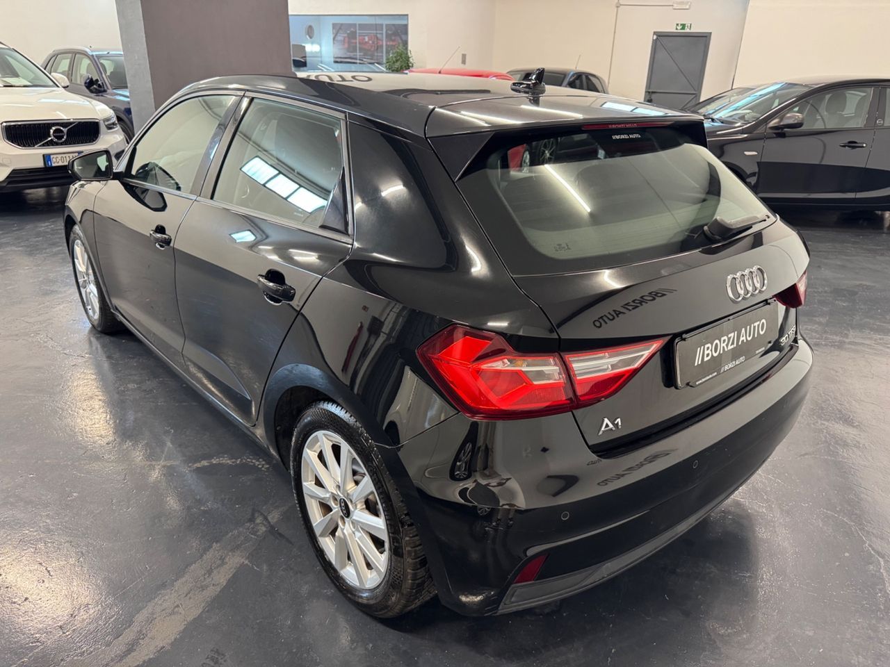 Audi A1 SPB 30 TFSI S tronic Admired PROMO!! imagem 3