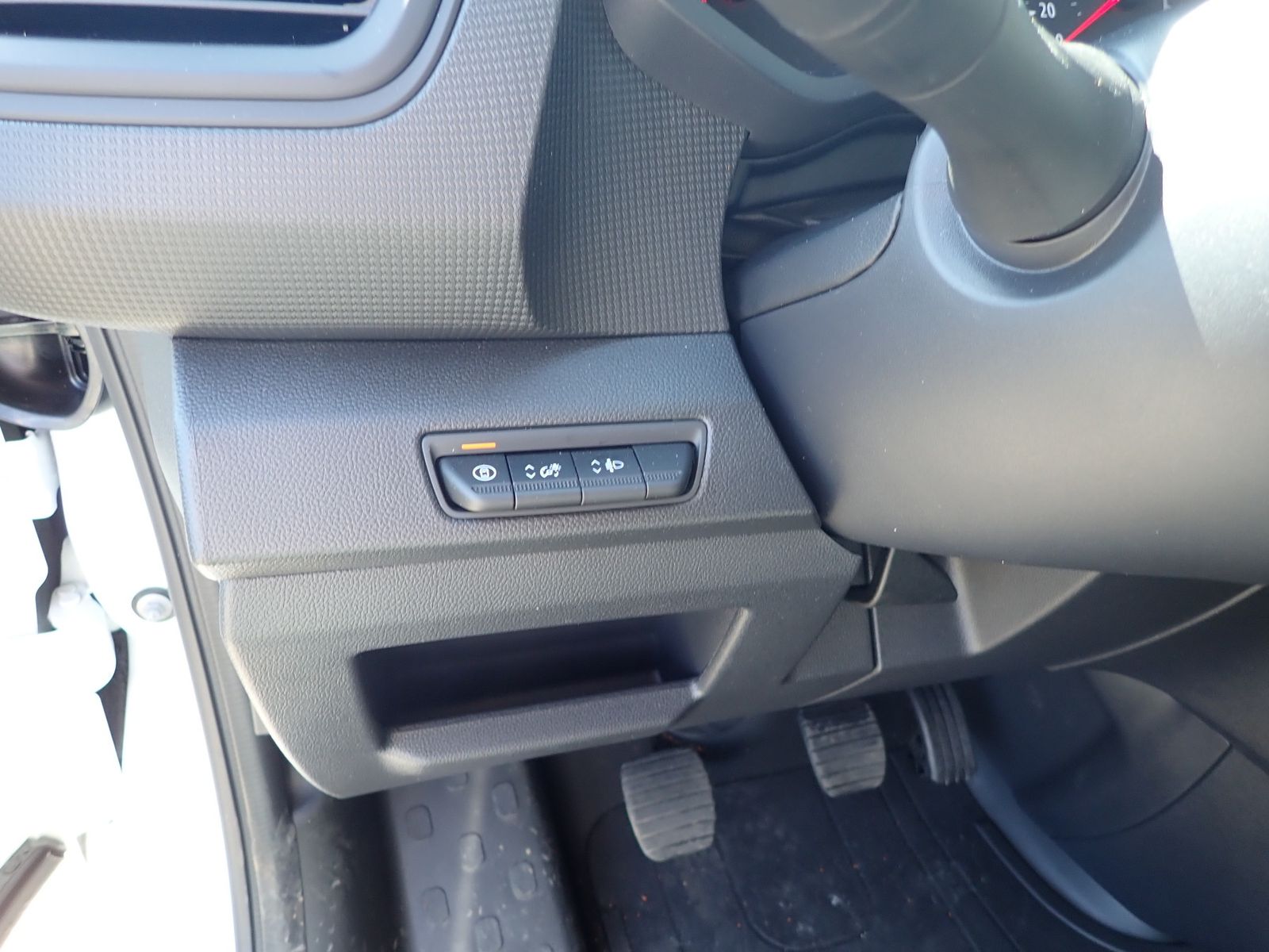 Fahrzeugabbildung Renault Trafic Pkw Grand Authentic Blue dCi 110 MY25