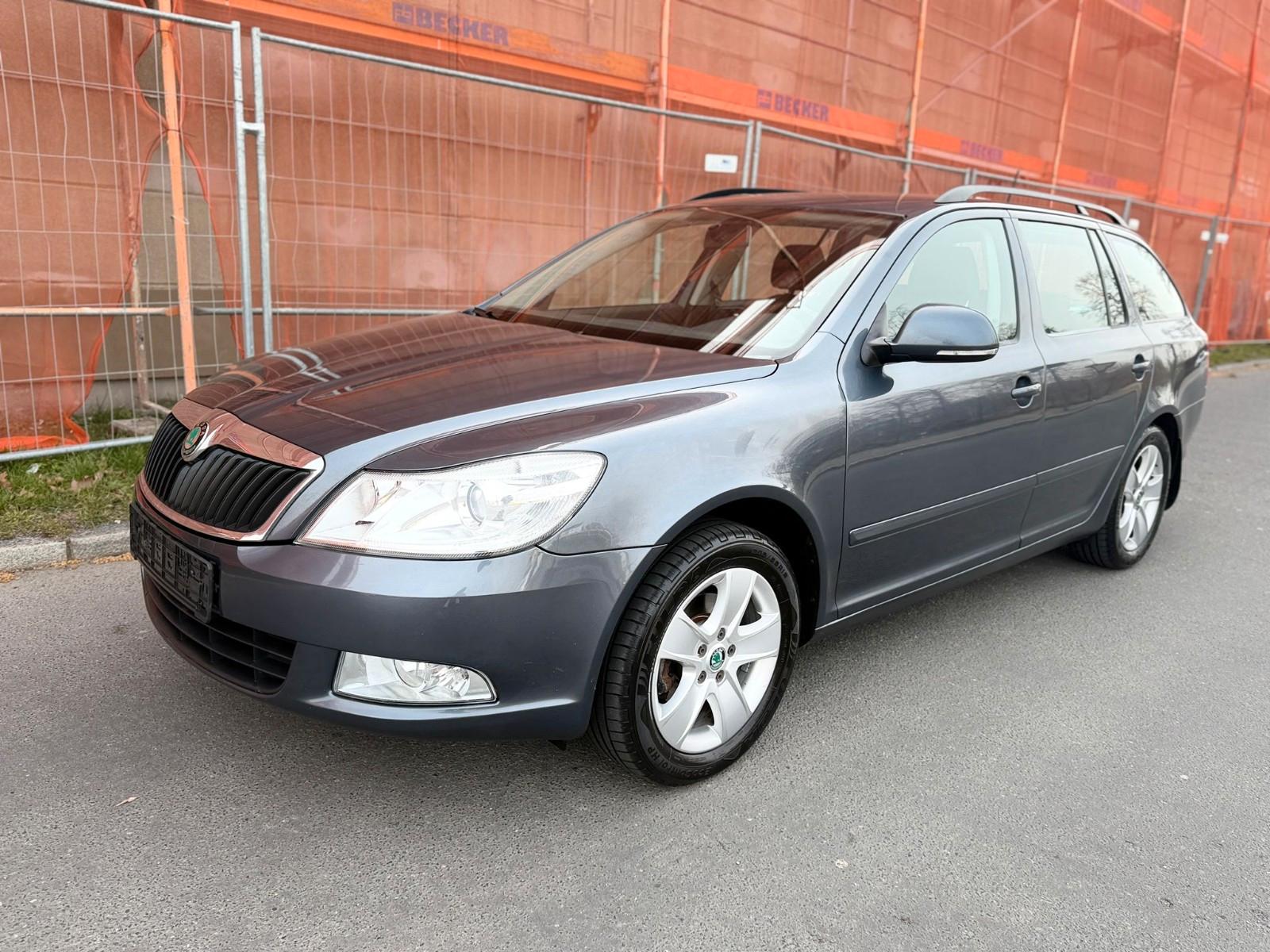 Skoda Octavia Combi Ambition*1.Besitz*Scheckheft*Klima