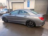 Mercedes-Benz CLA 180 AMG-LINE * XENON+LED+19 Zoll* - Mercedes-Benz CLA 180: AMG