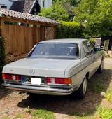 Mercedes-Benz 230 CE Scheunenfund! - Mercedes-Benz Oldtimer: Coupe