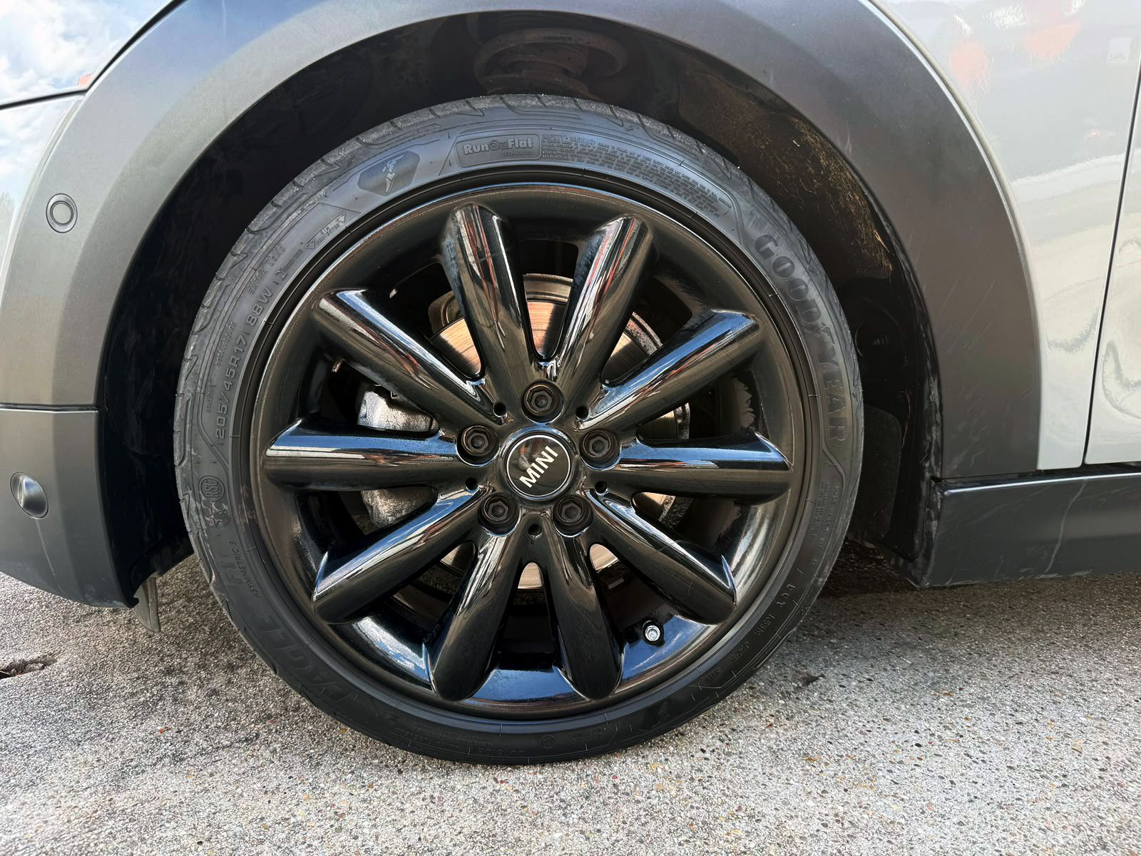 Fahrzeugabbildung MINI Cooper Cabrio Steptr. PDC KAM NAV LED TEMP SHZ